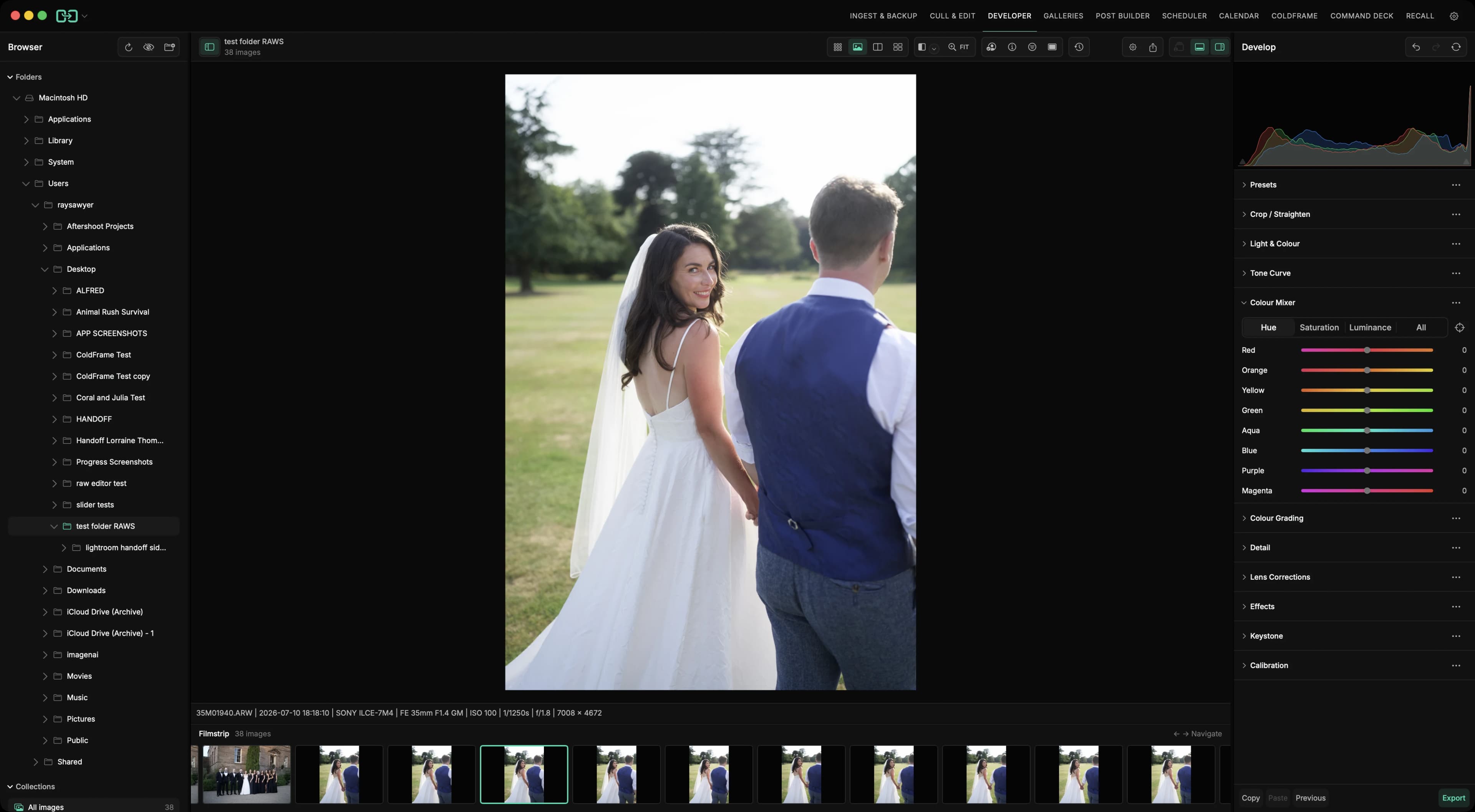 Handoff Pro Developer photographic rendering workspace